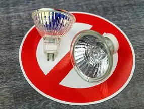 Ausgediente Halogenlampen